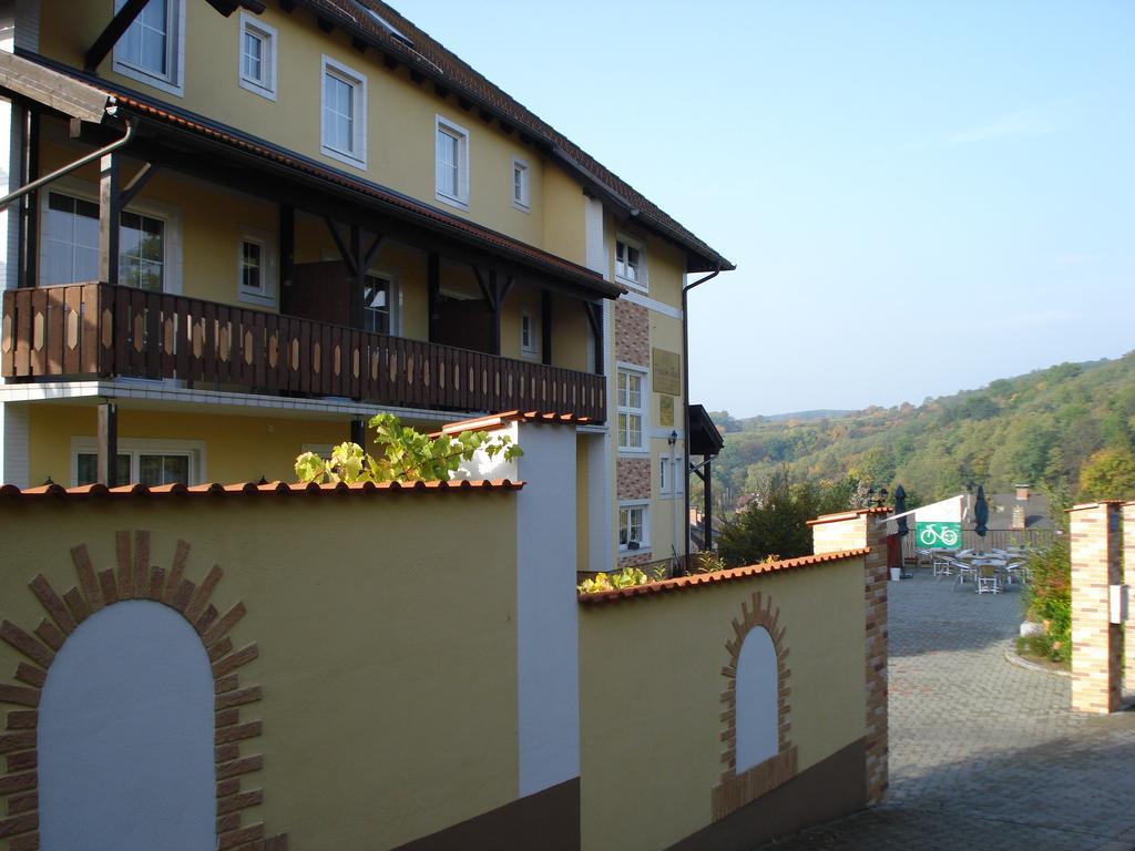 Pension Rudi - Weingut Kellner Hotel Pulkau Luaran gambar