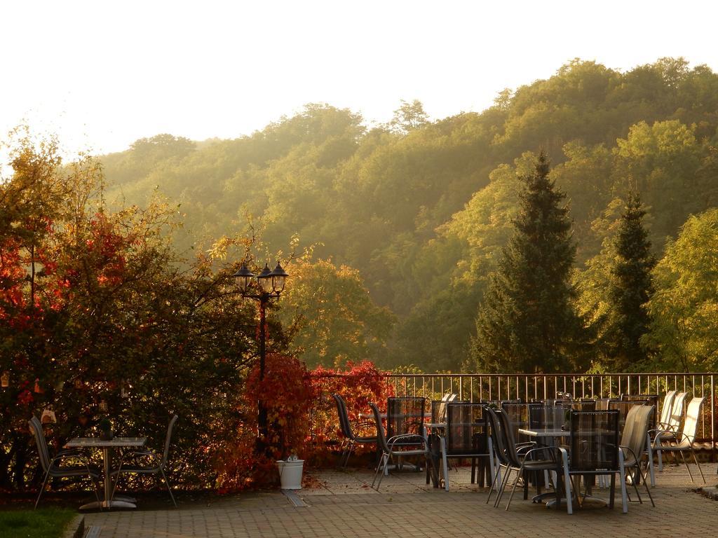 Pension Rudi - Weingut Kellner Hotel Pulkau Luaran gambar